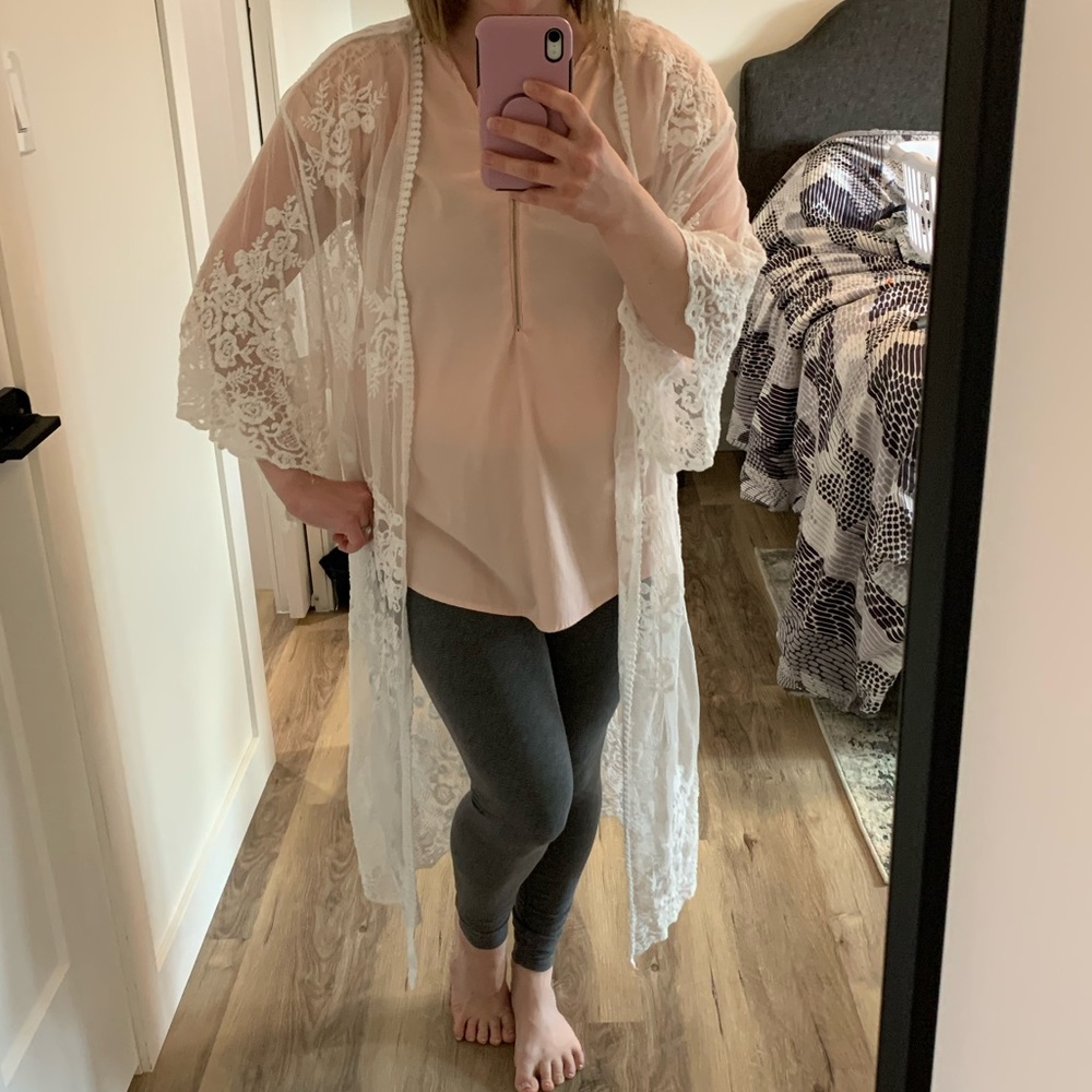 The accessory collective lace kimono long robe